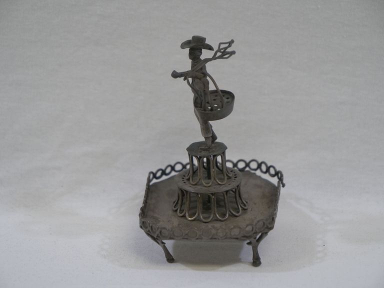 Metal Cowboy Toothpick Holder - Image 4