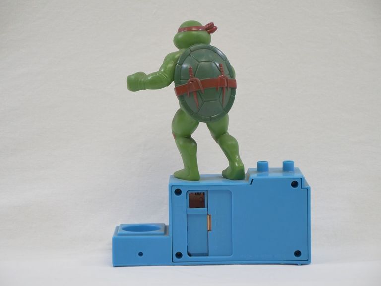 Raphael TMNT Battery Toothbrush Set - Image 9