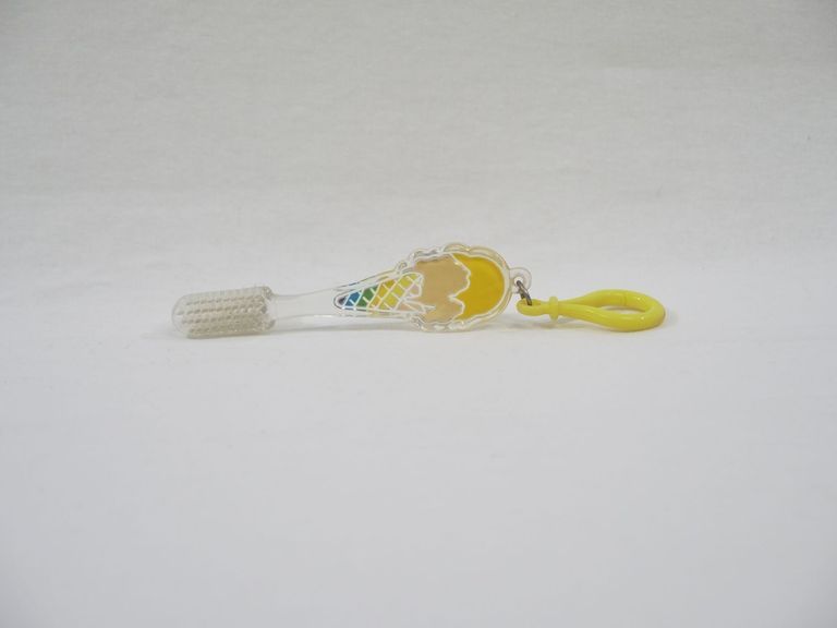 Hang to Dry Yellow Ice Cream Toothbrush