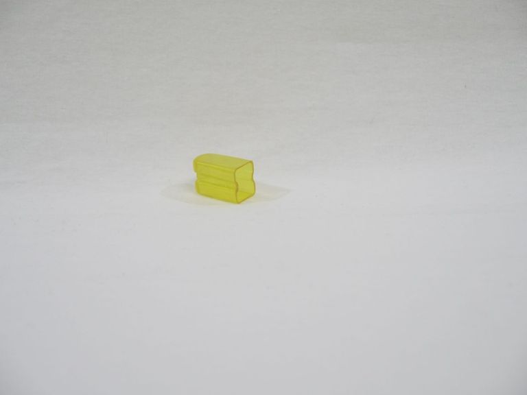 Hang to Dry Yellow Ice Cream Toothbrush - Image 3