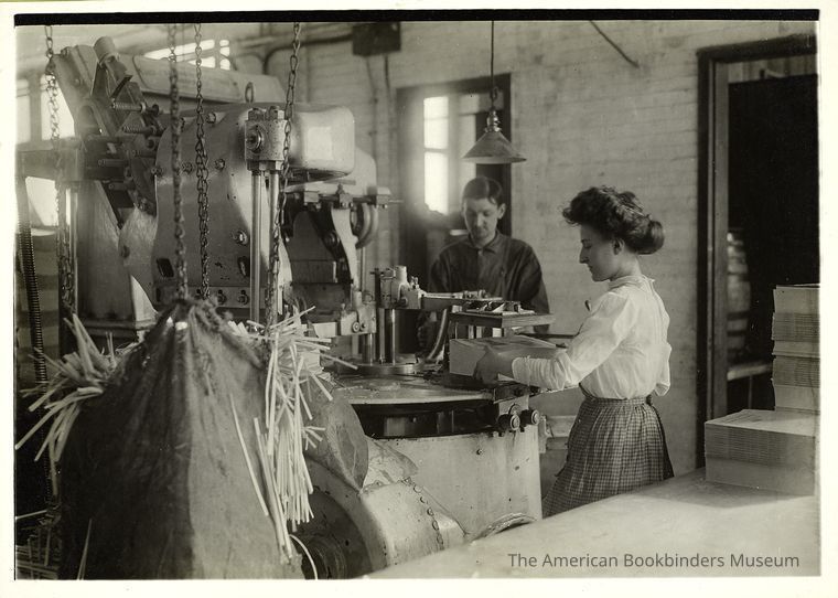          1915 Photograph of People operating a book trimmer picture number 1
 