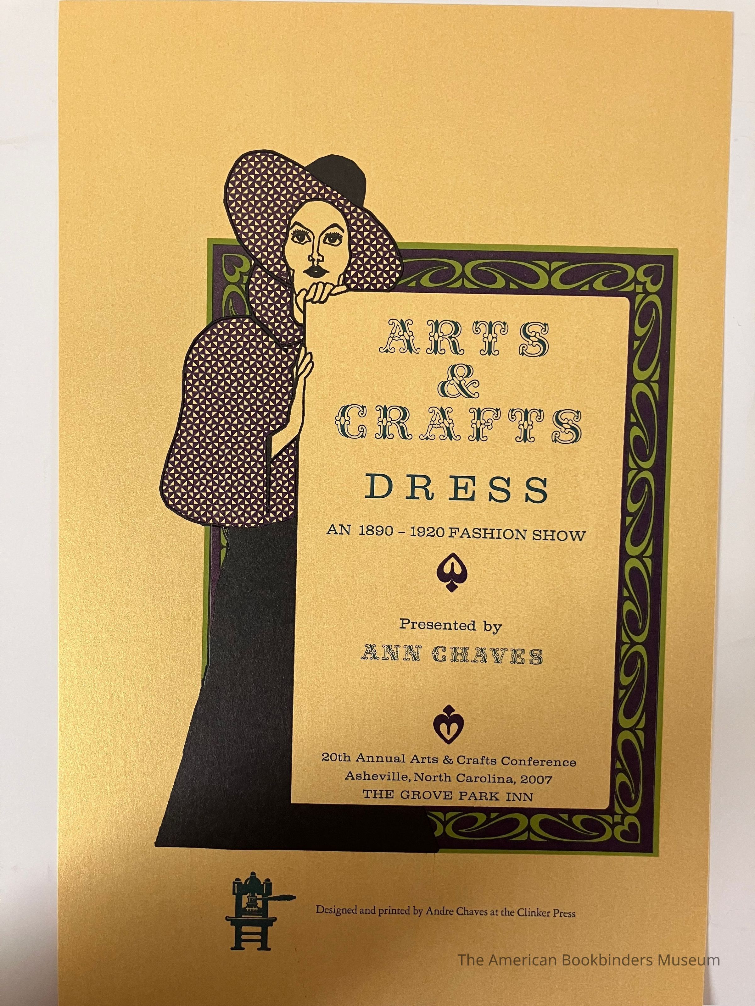 Arts & Crafts dress picture number 1