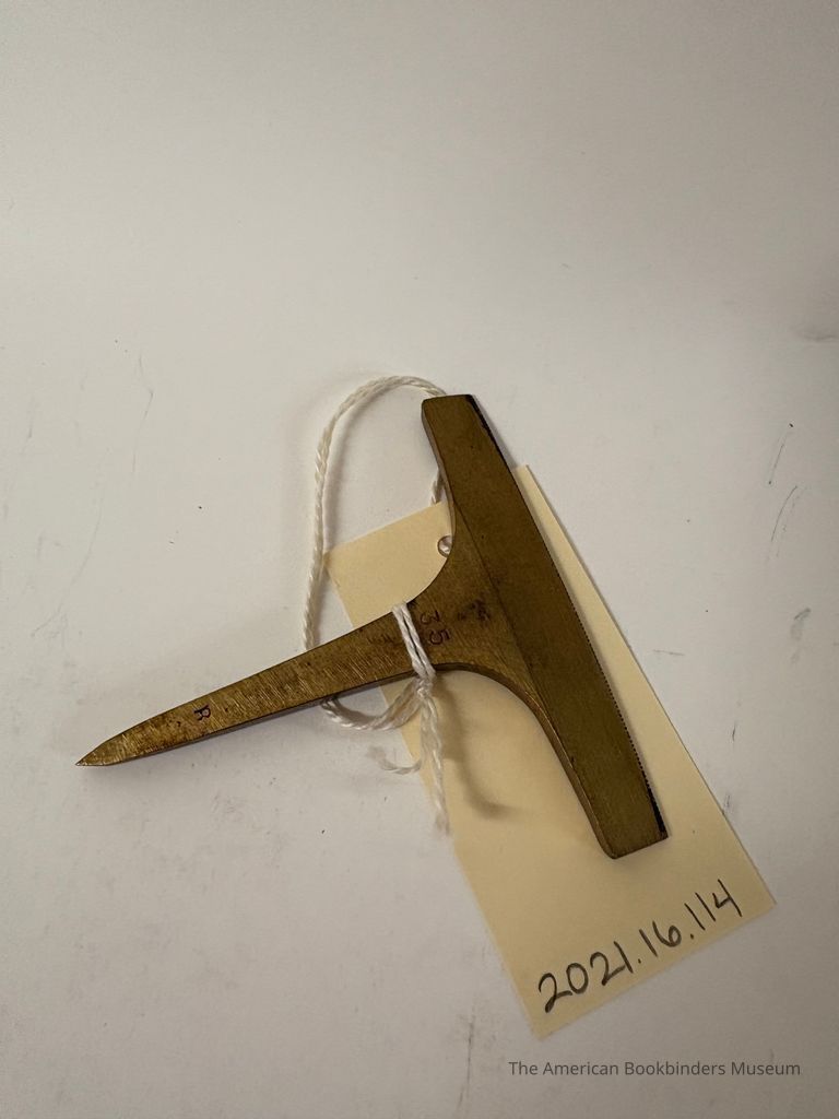          Brass Tool Head #35 picture number 1
   