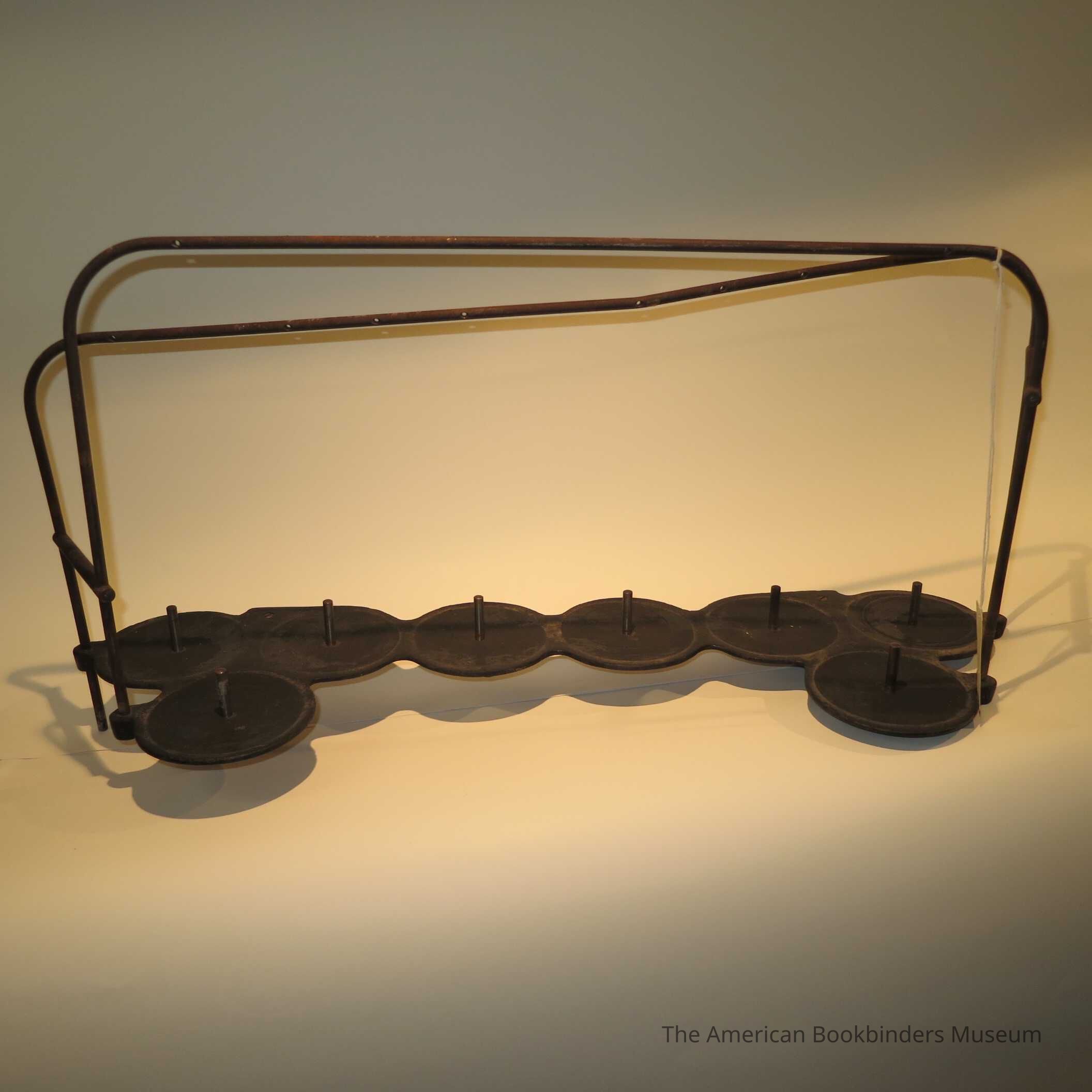          8-Bobbin Thread Rack picture number 1
 