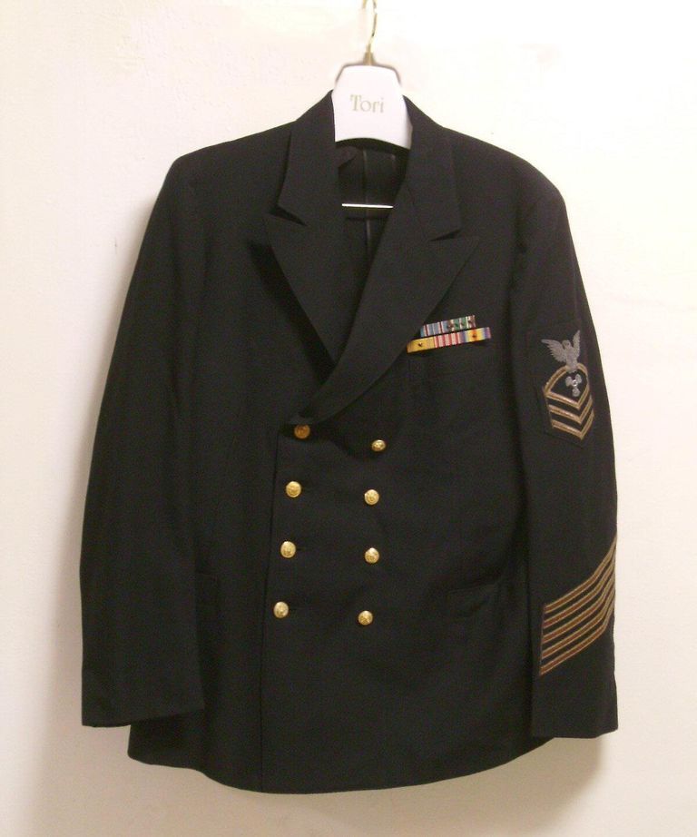          1000067 Jacket 2; Dress CPO Jacket with Propulsion Devices and 5 Gold Service Stripes
   