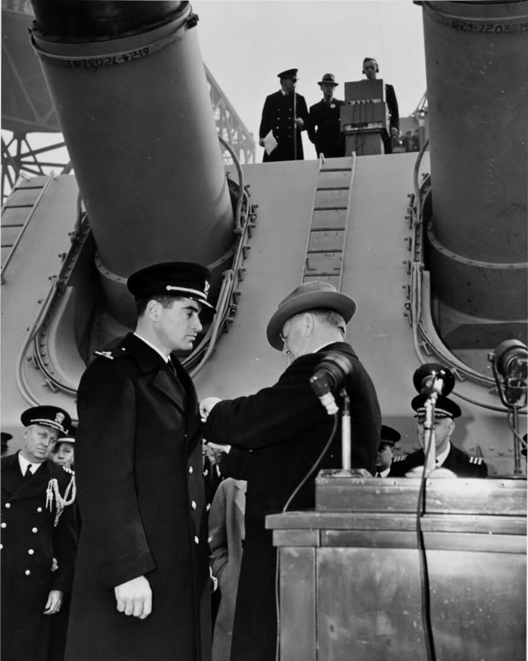          CPO Nicholas G Cucinello being awarded the Silver Star from SECNAV Knox for his gallantry at Corregidor, Philippines. NH 70073 picture number 1
   