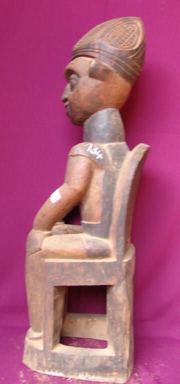 Male figure - Image 3