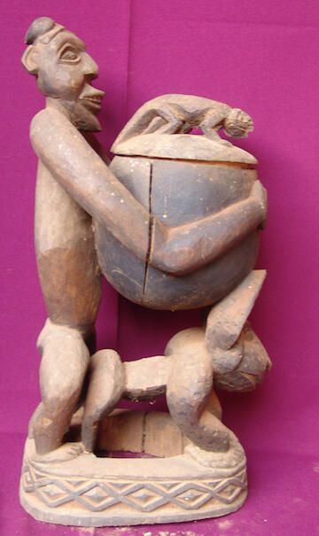 Male figure holding a pot - Image 4
