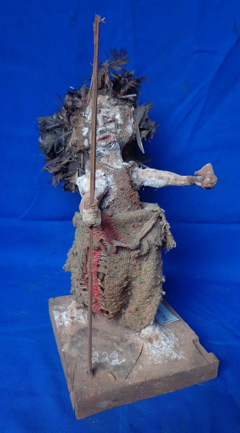 Figure of masquerade