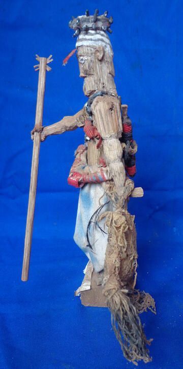 Figure of masquerade character - Image 3