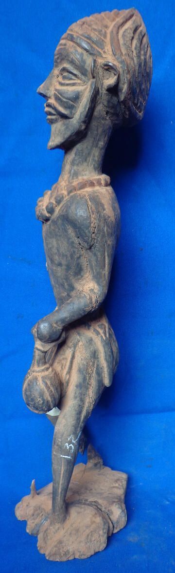 Male figure - Image 3