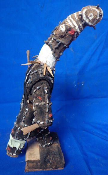 Figure of a masquerade - Image 4