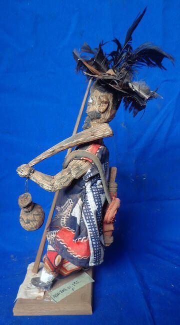 Figure of a war spy - Image 3