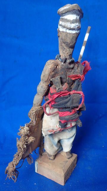 Male figure - Image 2