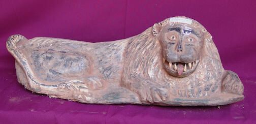 Sculpture in the form of a lion - Image 2