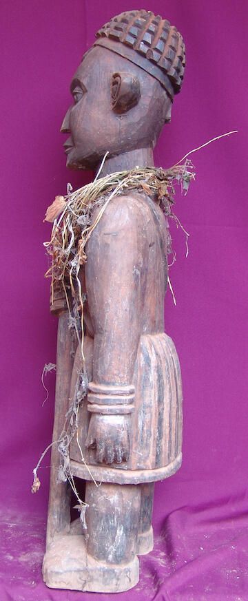 Male figure - Image 3