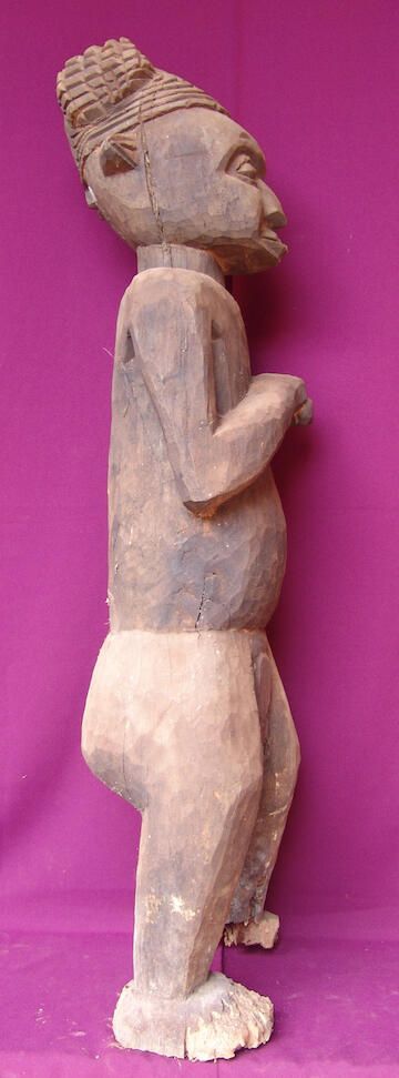 Male figure - Image 3
