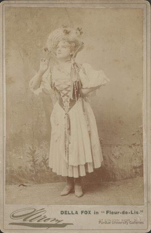 Della Fox in 
