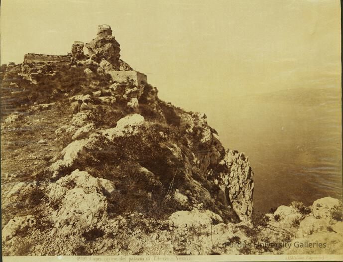 2020 Capri rovine del palazzo di Tiberio e Vesuvio picture number 1