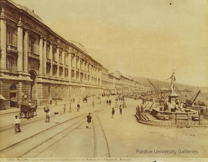 10960. Messina - Corso Vittorio Emanuele colla Fontana del Nettuna ed il Palazzo del Municipio. picture number 1