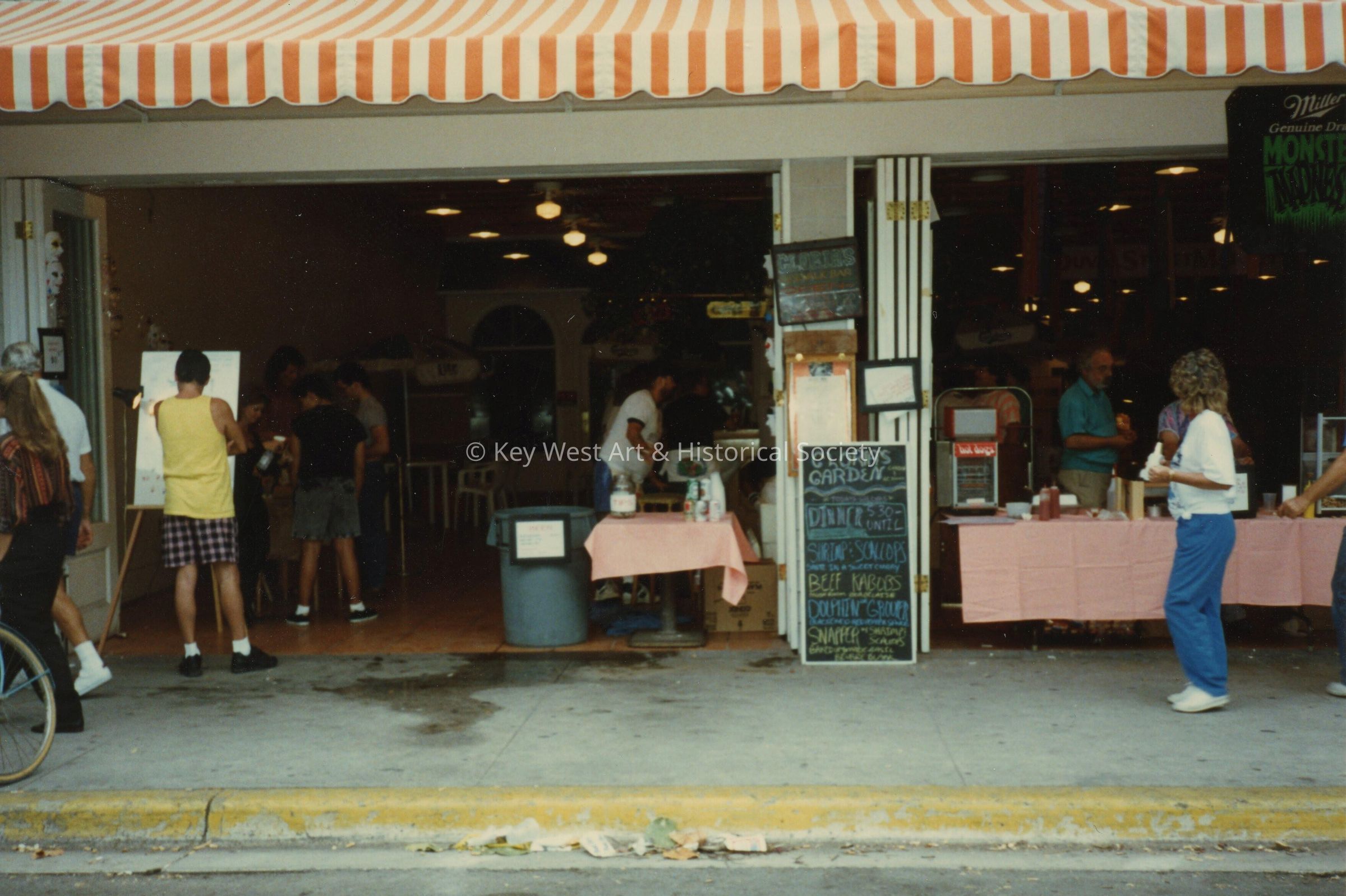 An unknown restaurant on Duval street.