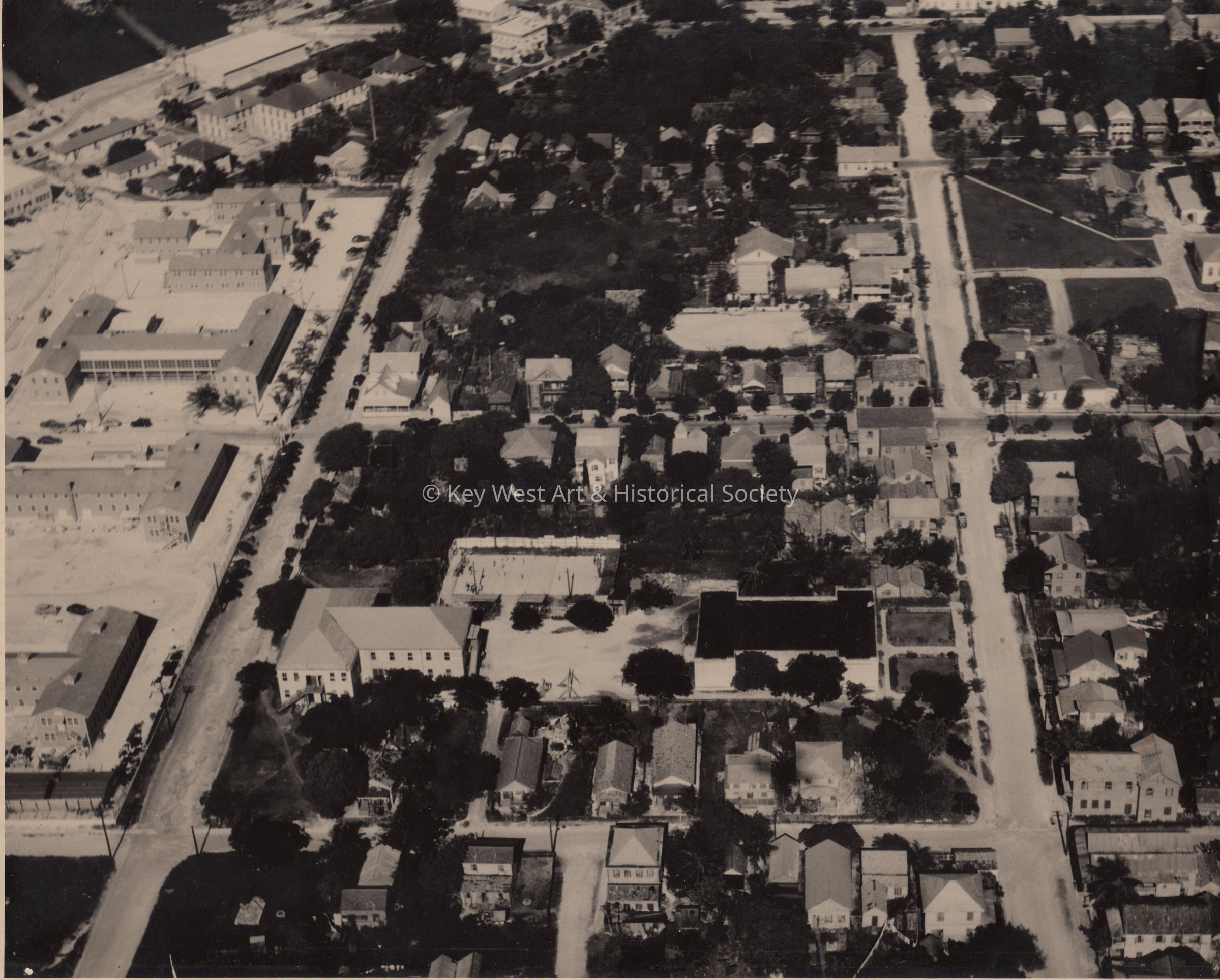 Aerial view, perhaps Thomas and Emma Streets picture number 1
