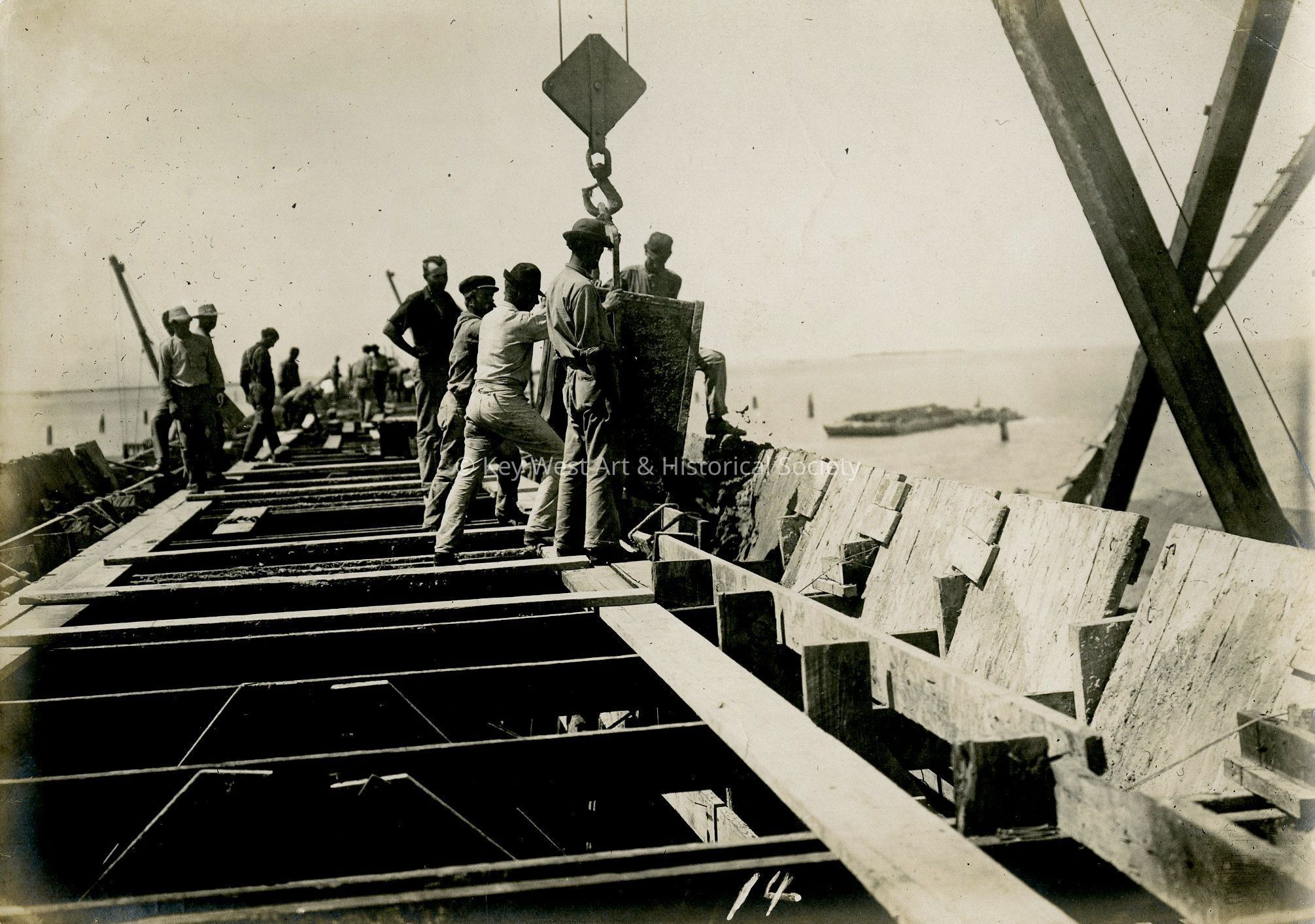Building the Oversea Railway; © Key West Art & Historical Society