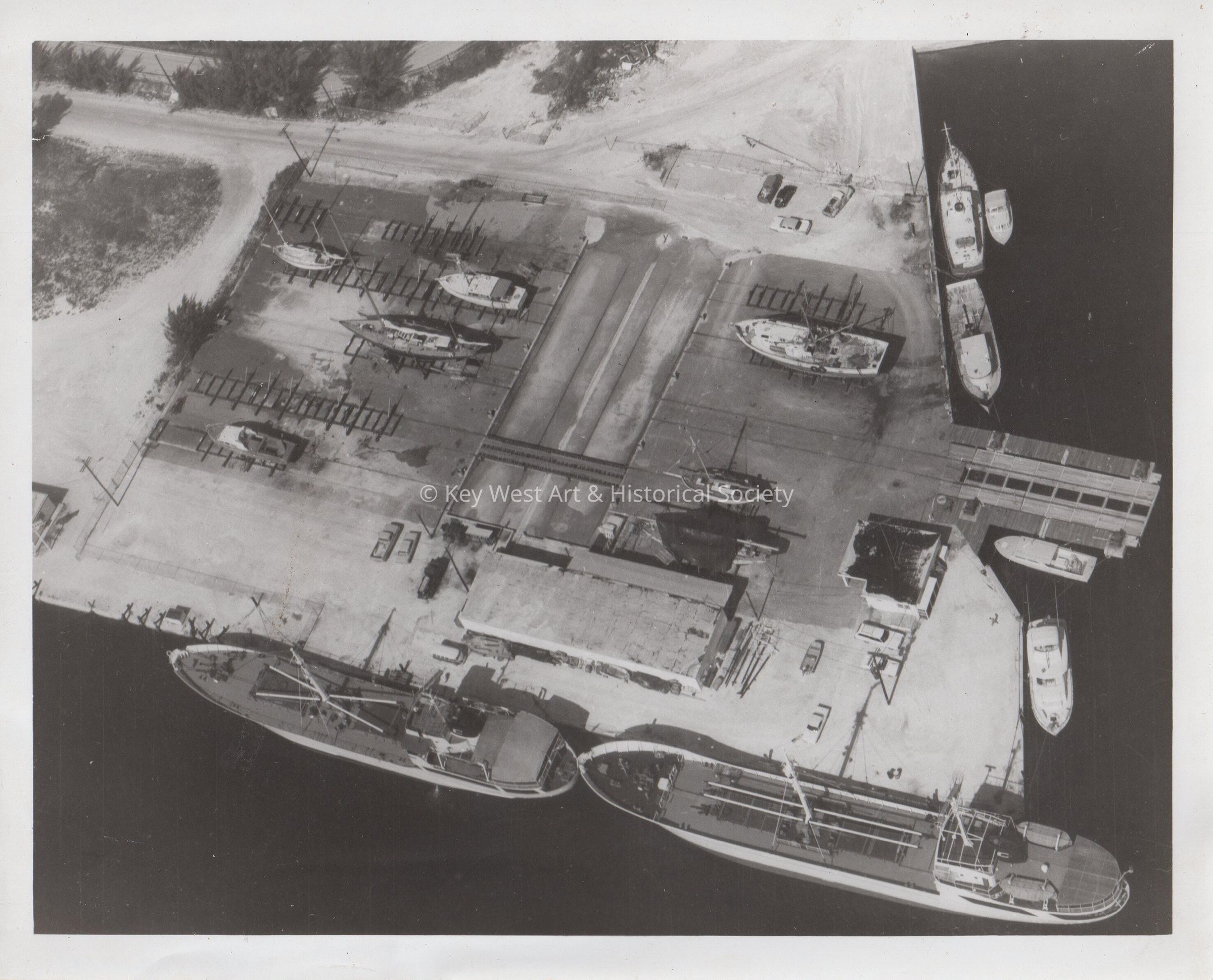 Aerial view of ships picture number 1