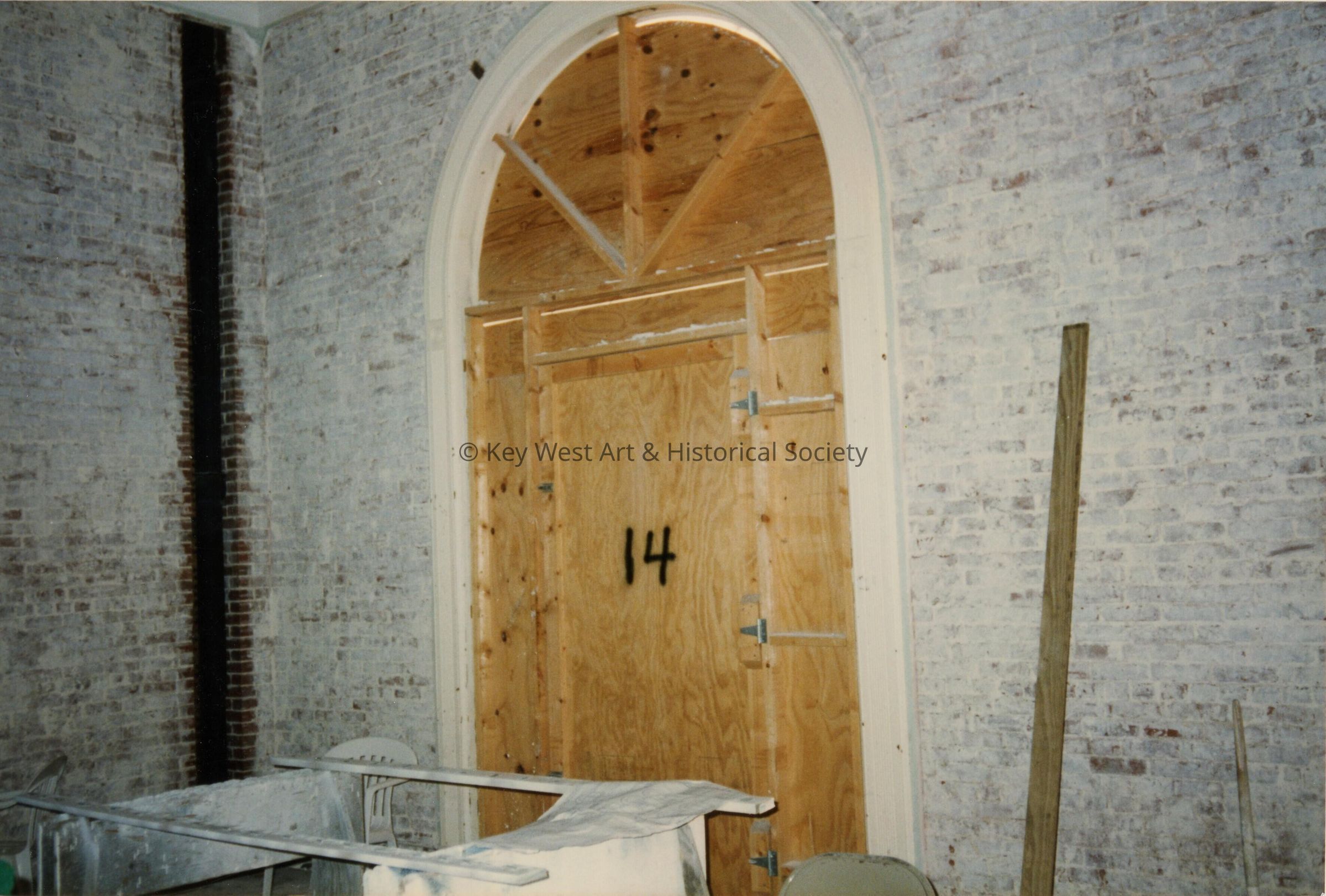 A door labeled number 14.