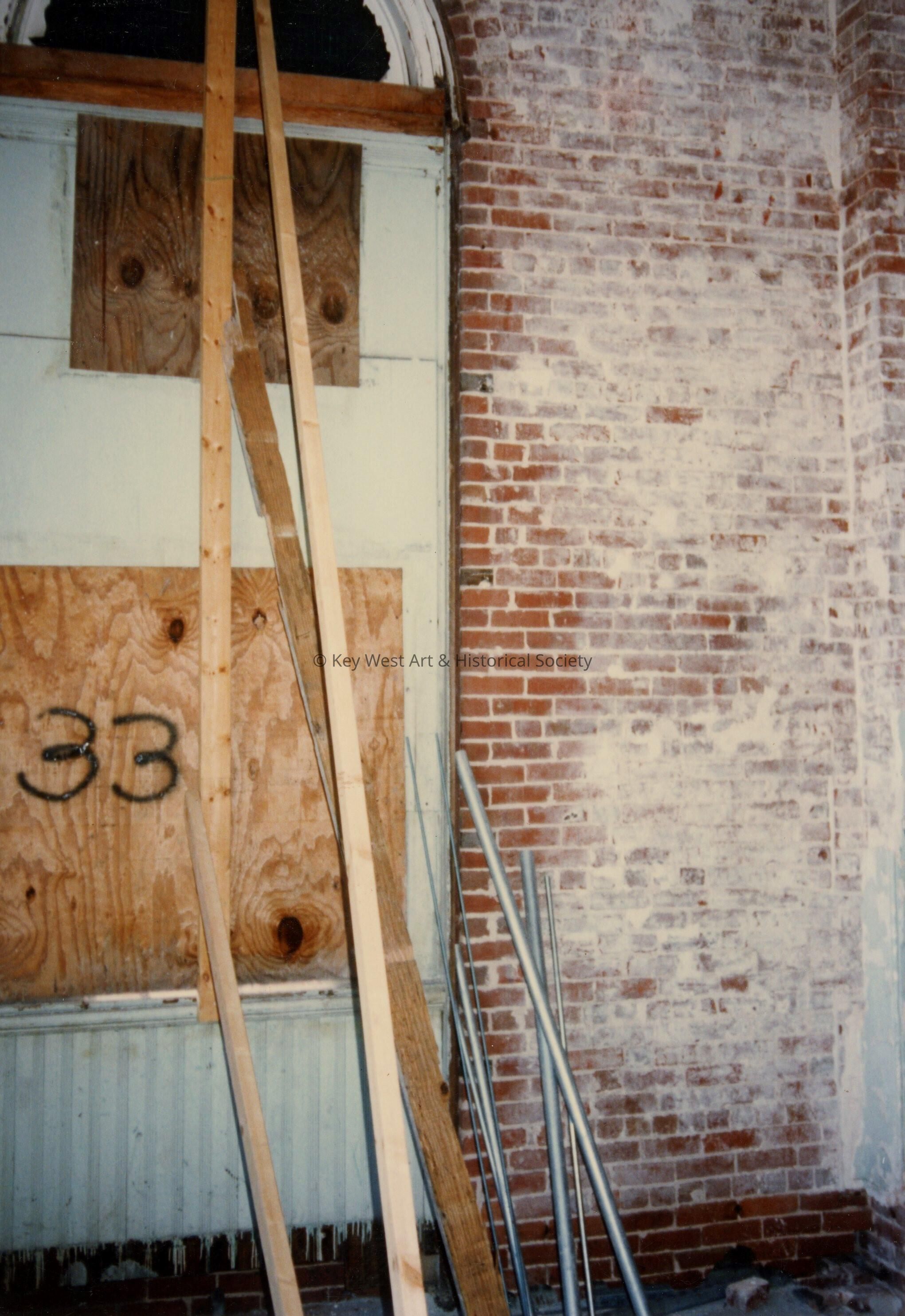 A window labeled number 33.