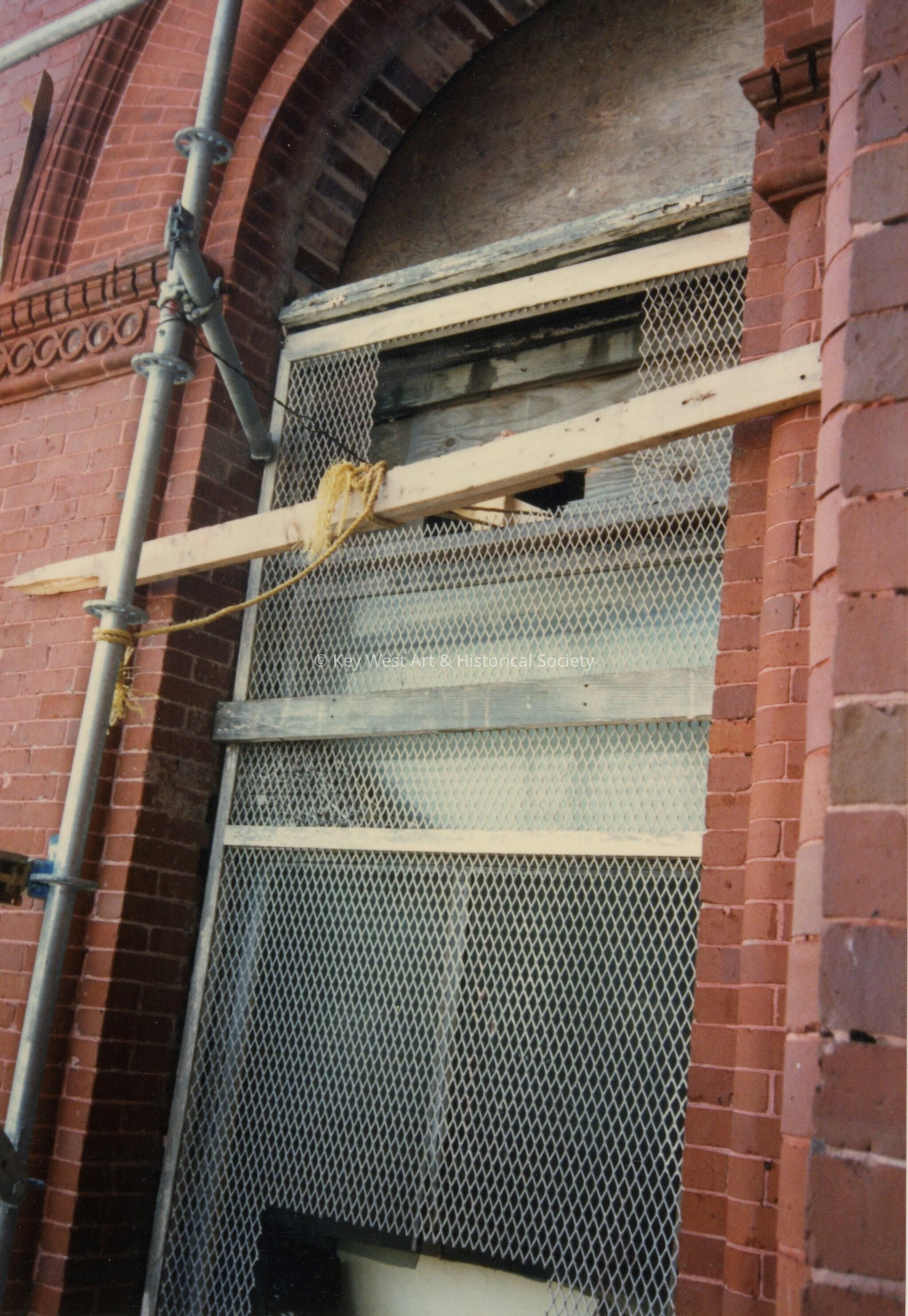 A window on the exterior.