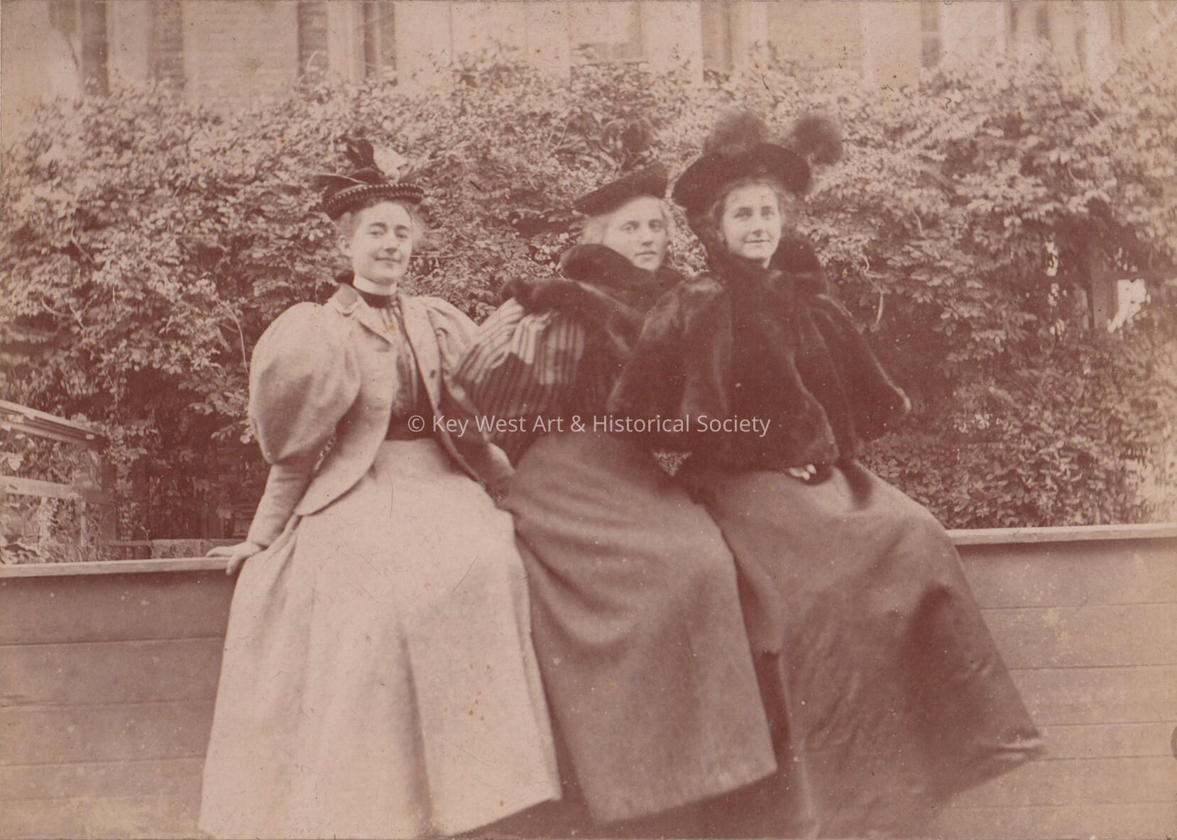 Alice Stutzbach, Mary P. Albert, and Florence Holt; Copyright: © Key West Art & Historical Society; Origformat: Print-Photographic