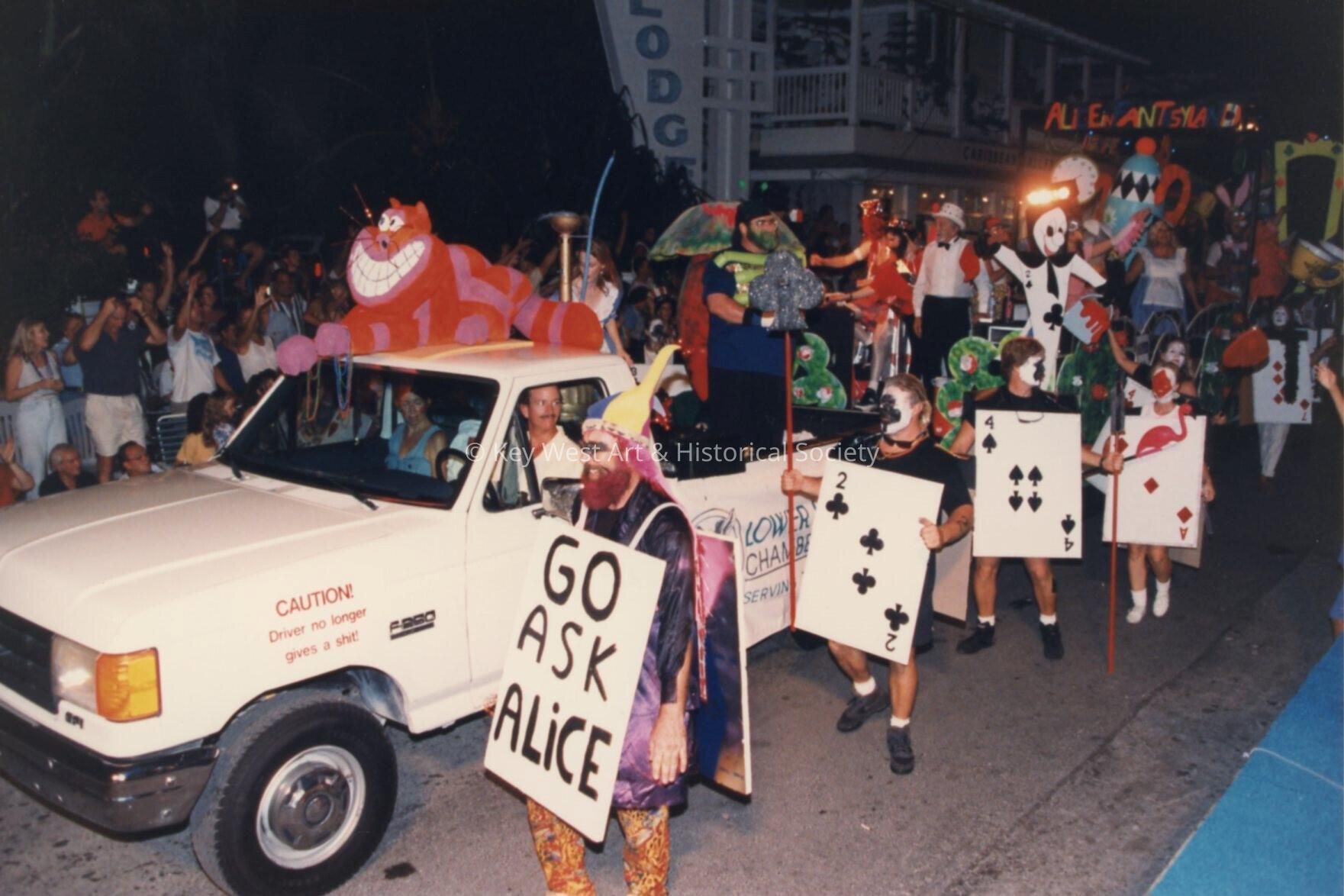 Alice and Wonderland float in  the parade.