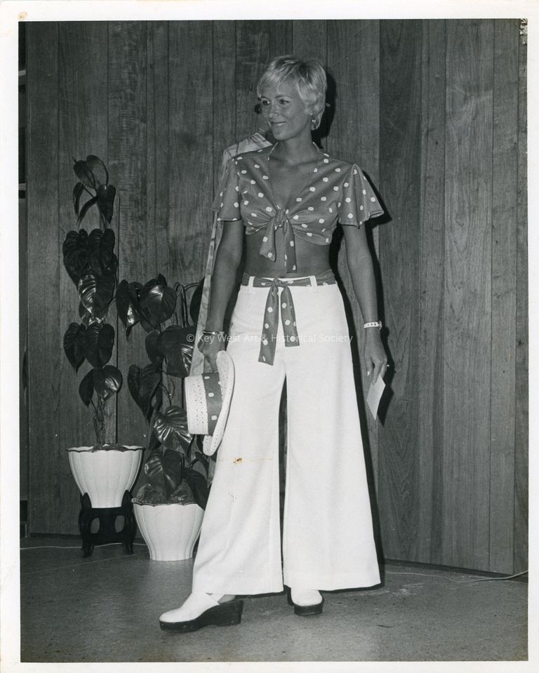 1970s Woman picture number 1