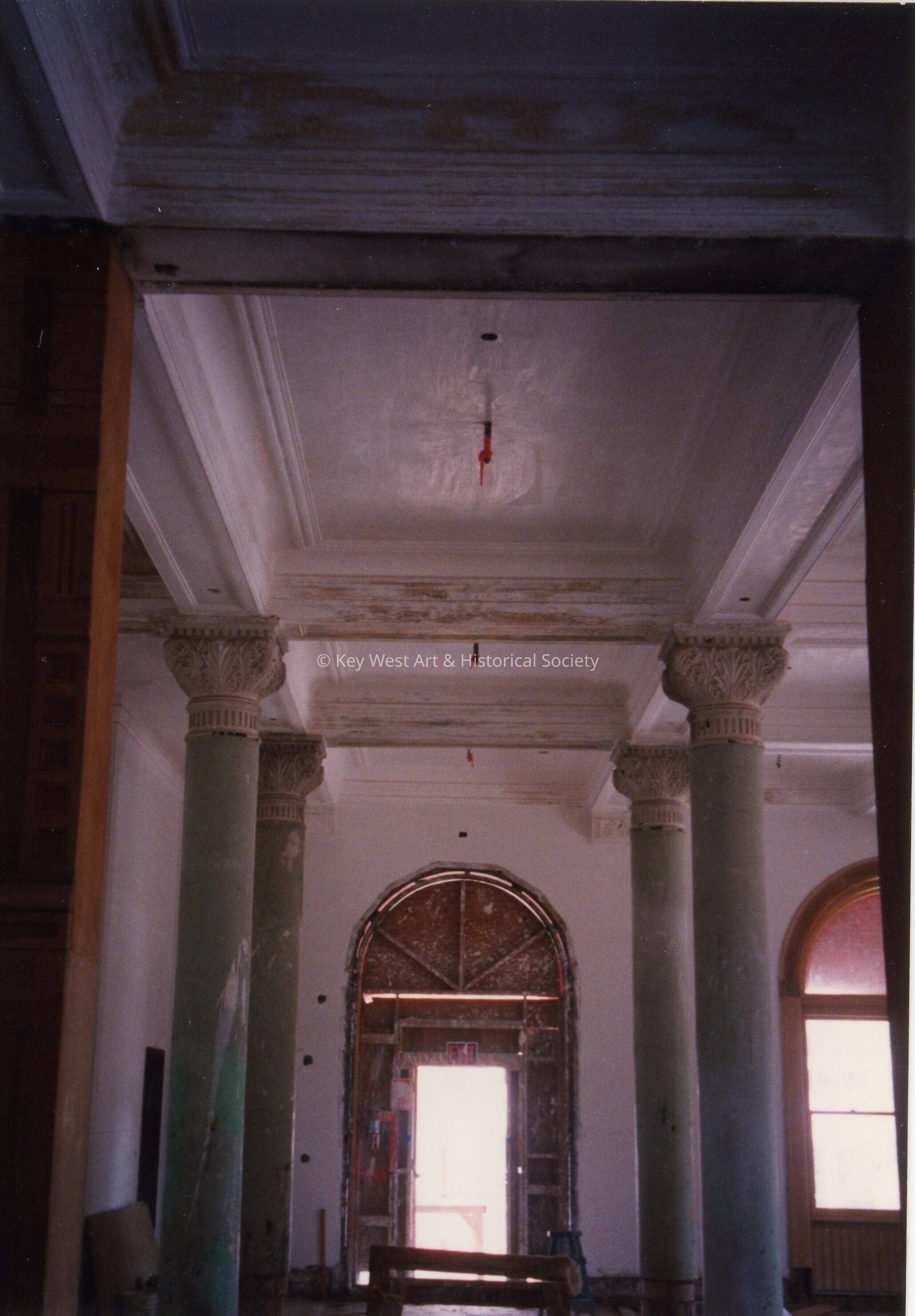 A gallery on the first floor.
