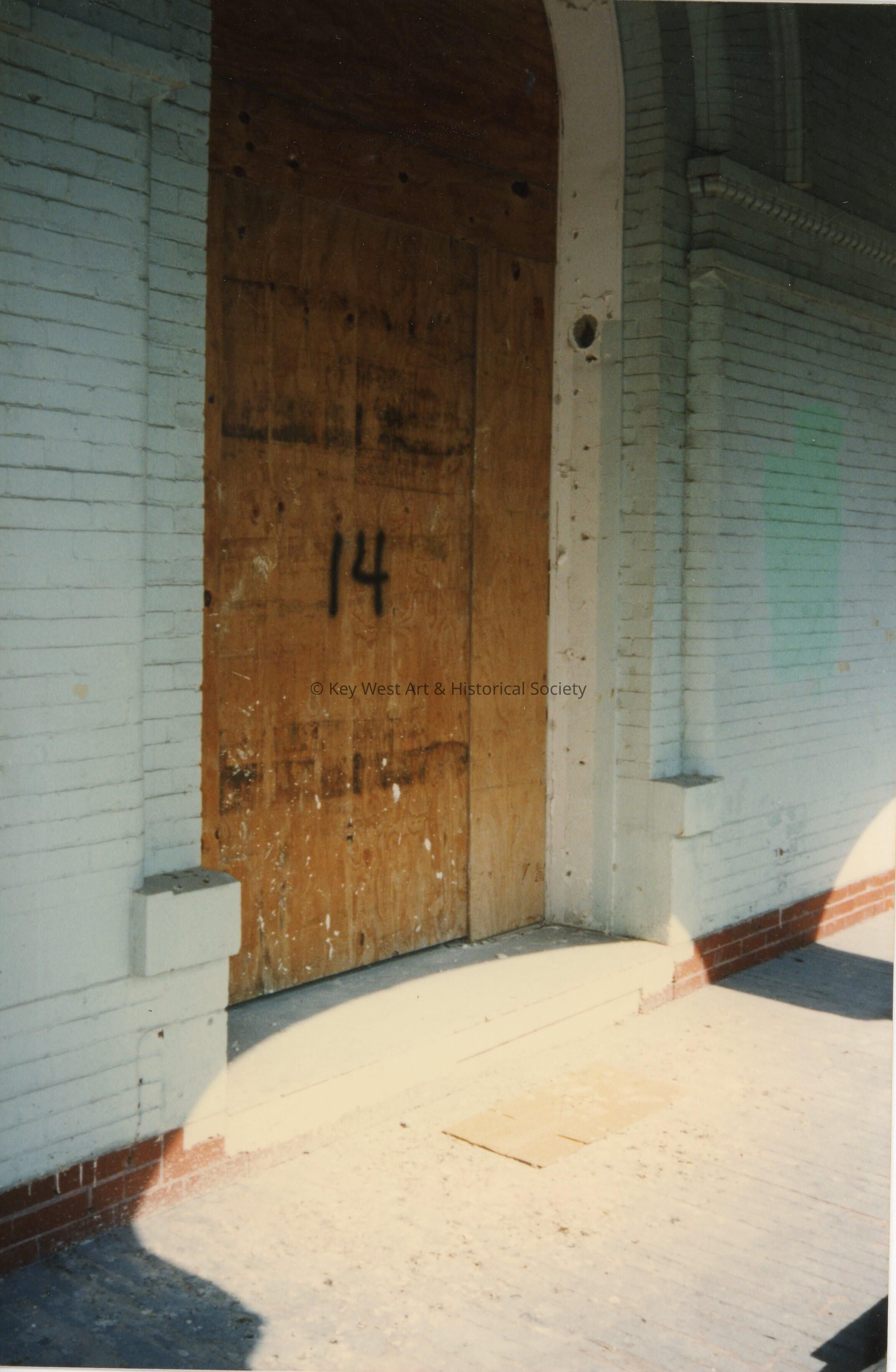 A window labeled number 14.