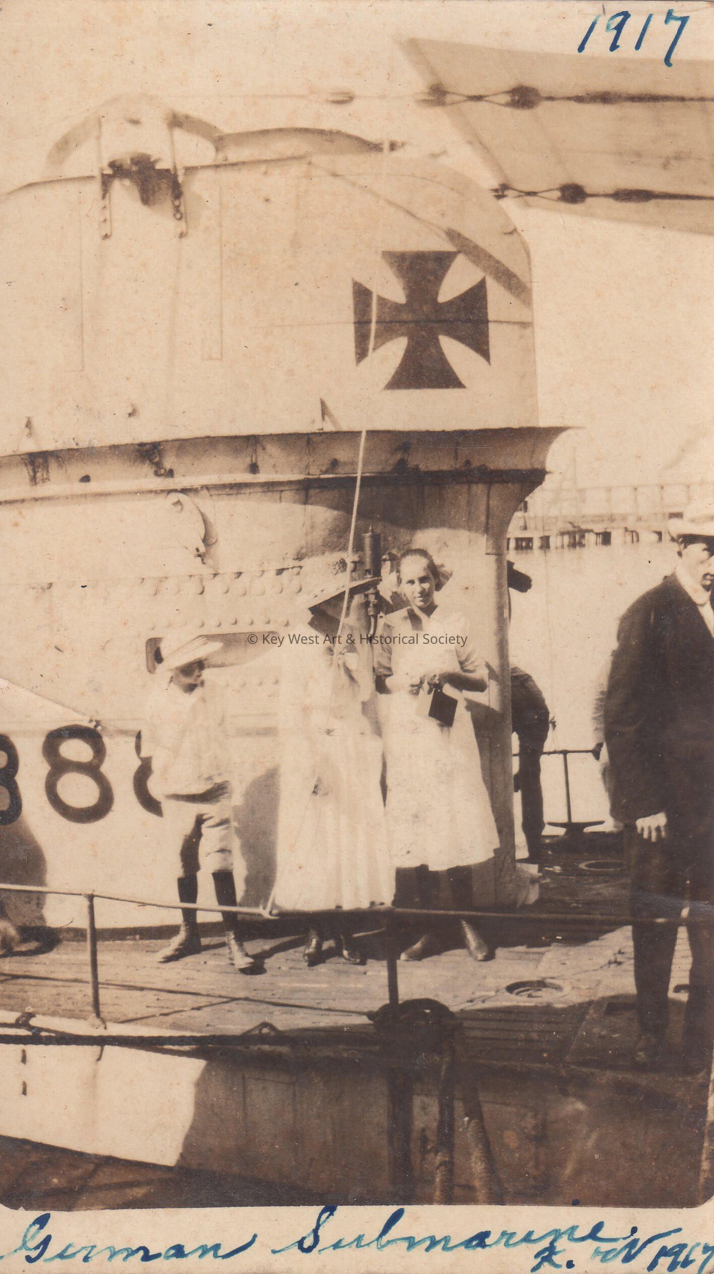A German Submarine Docked in Key West; Copyright: © Key West Art & Historical Society; Origformat: Print-Photographic