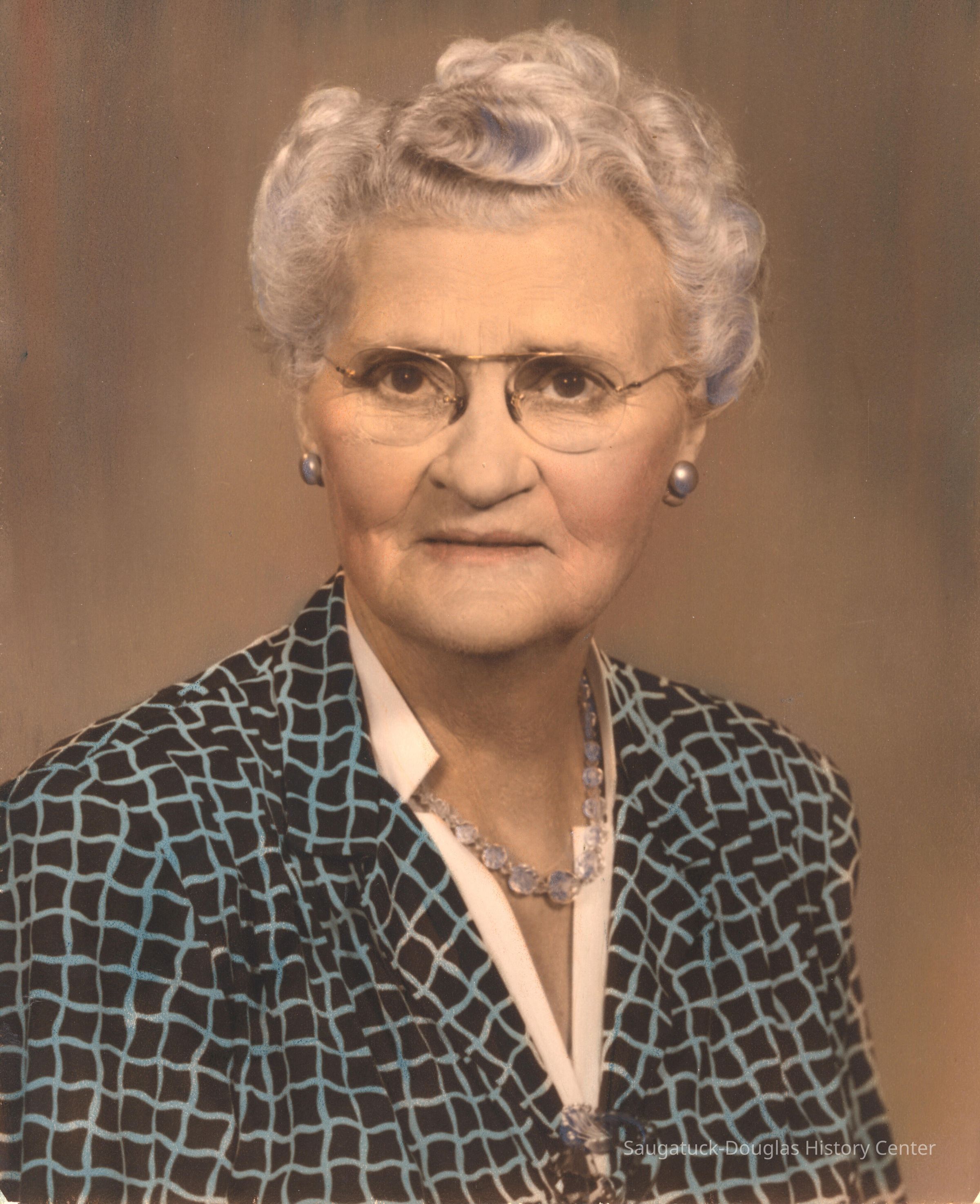 Barbara MacDonald Wark picture number 1