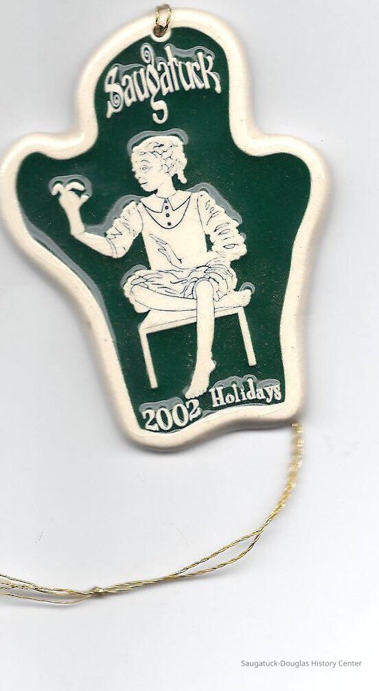          2002 Ornament; Origsize: 6.5 x 4.5