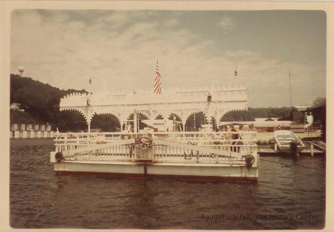          Chain Ferry 1980s
   