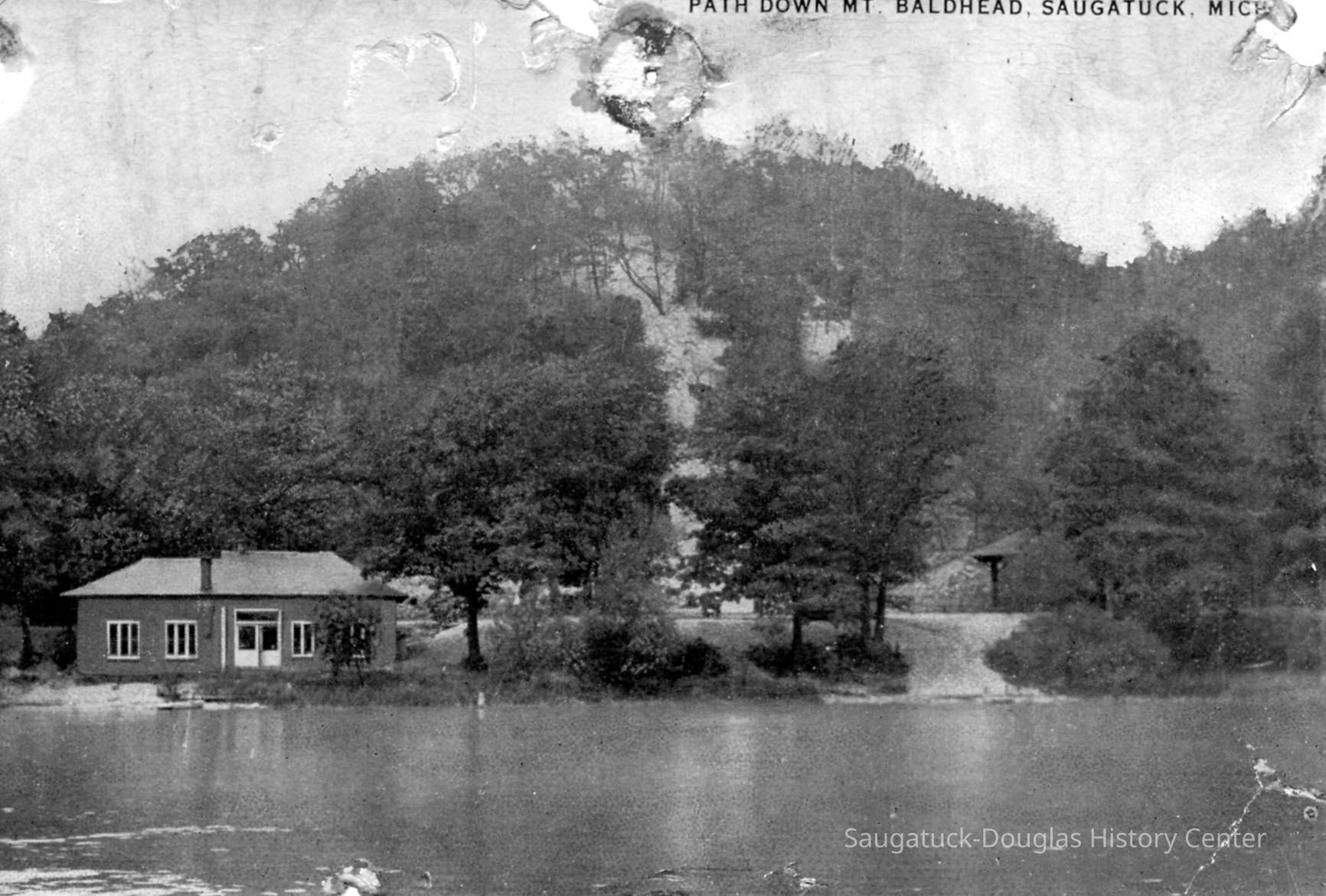 89-1-191_A_pump_house.jpg 285KB; Mount Baldhead stairs and picnic pavilion