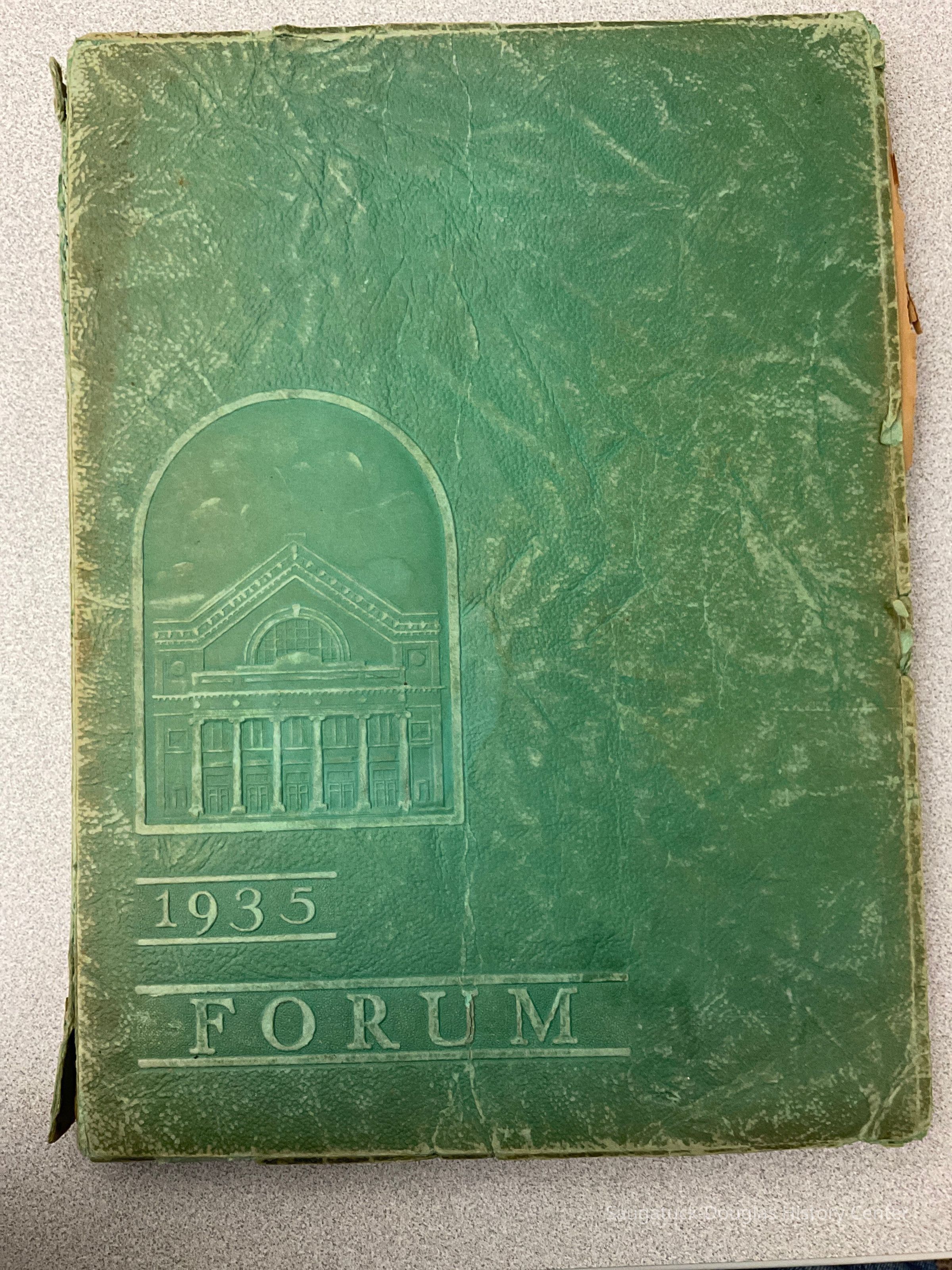 Senn High School 1935 Yearbook picture number 1