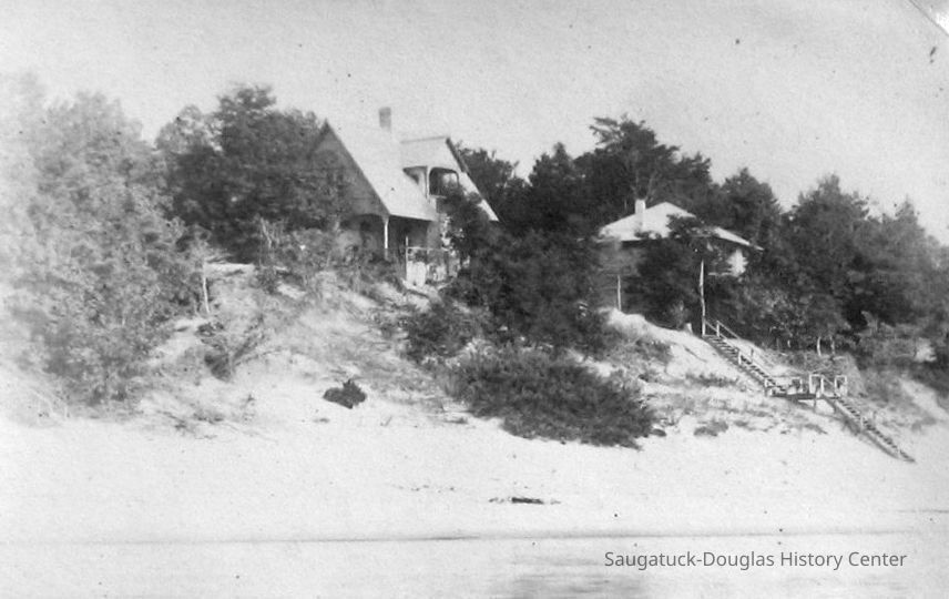          Alvord and Vosburgh cottages 1900.jpg 216KB; view from north - larger version of this image at 2009.41.12
   