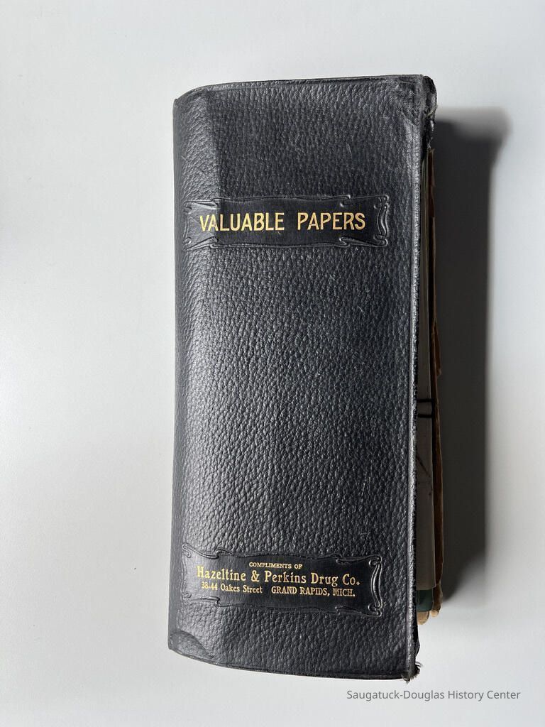 Bird Valuable Papers picture number 1