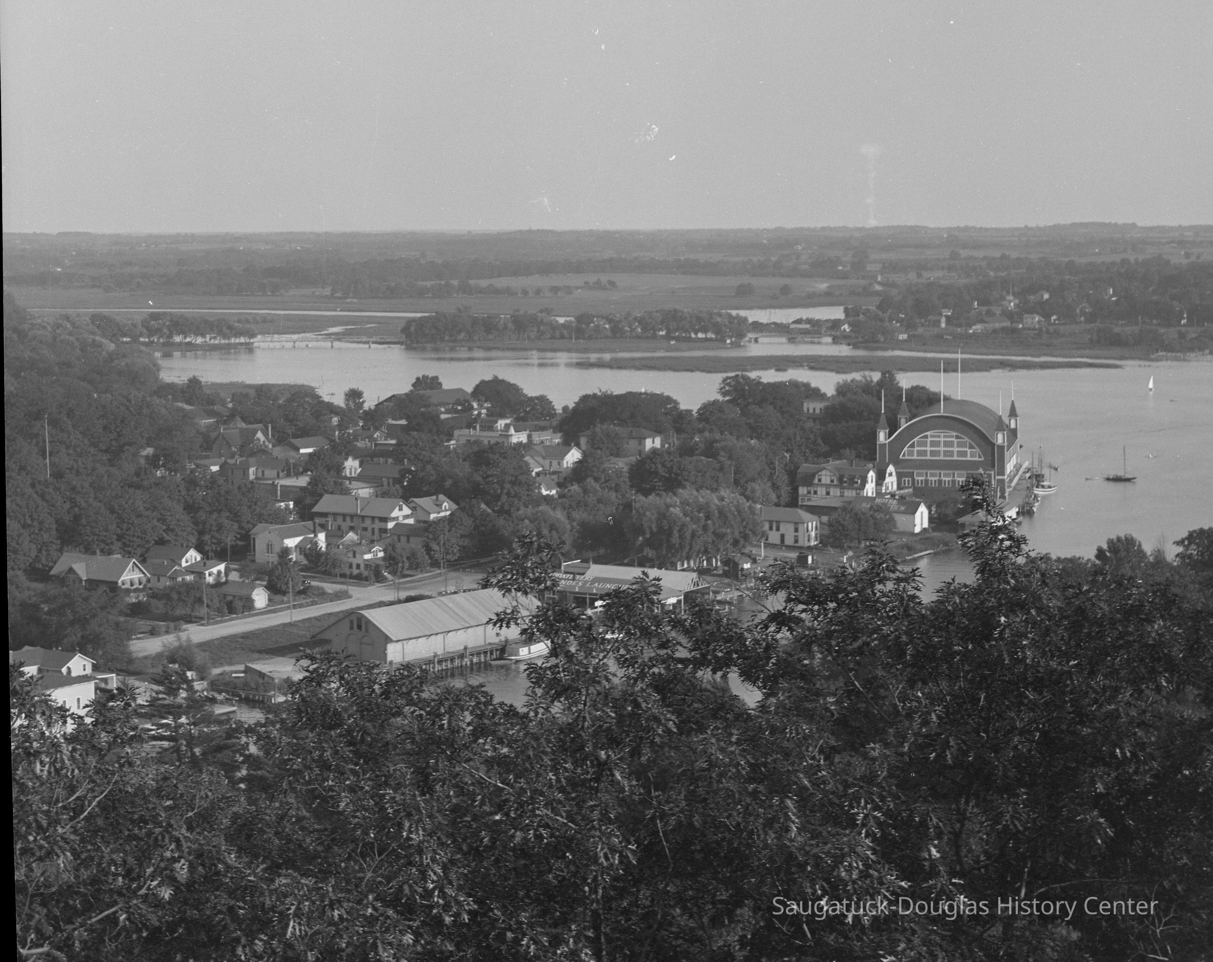 Baldhead_panorama_ca_1931_1200