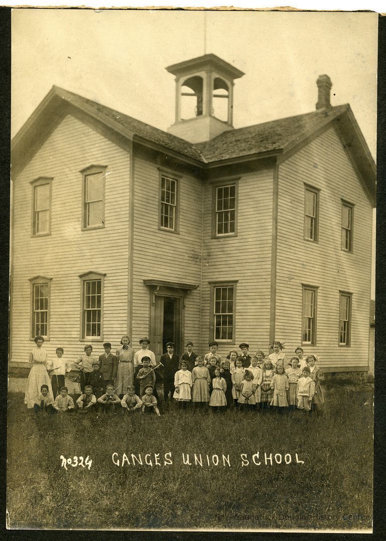          Ganges union school ca 1910.jpg
   