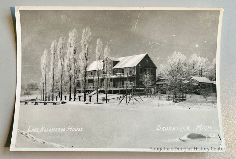          Lake Kalamazoo House c1906 picture number 1
   