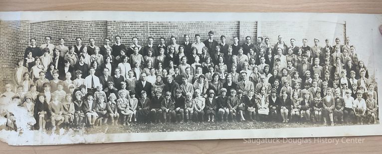         Saugatuck School 1929 picture number 1
   