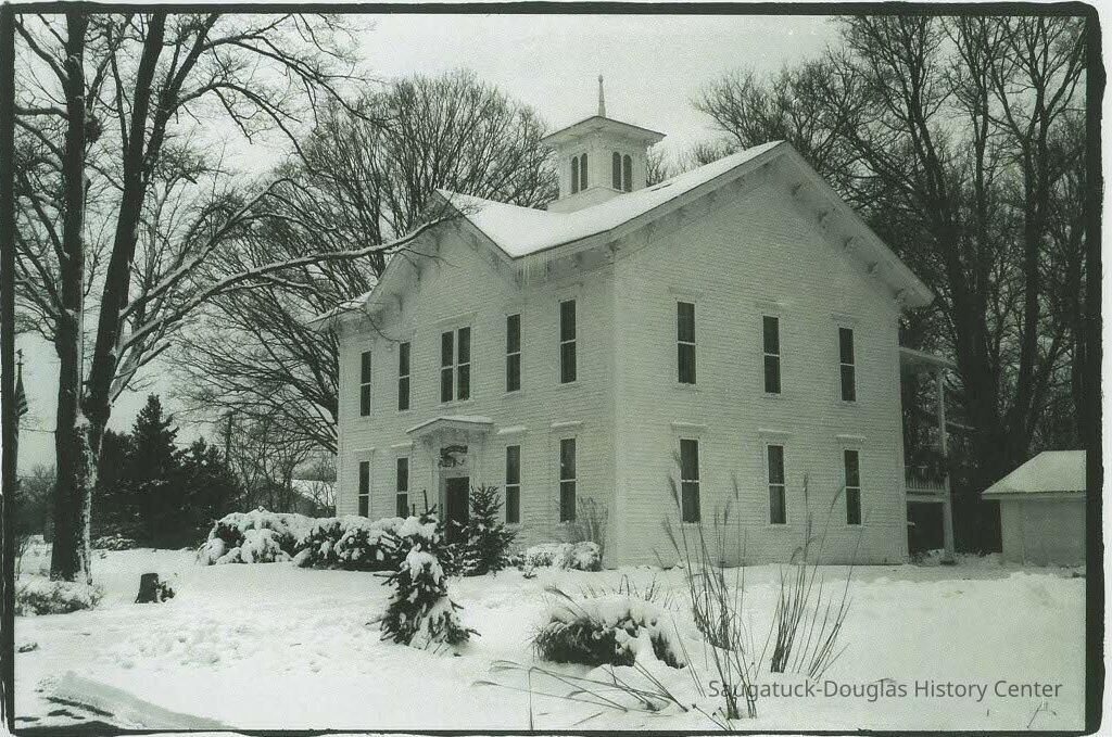         Old School House Douglas; Origsize: 6