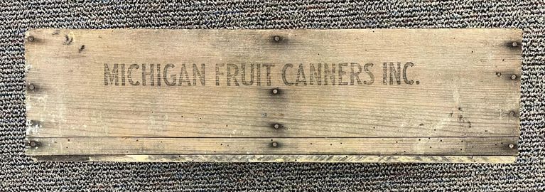          Michigan Fruit Canners Inc. crate picture number 1
   